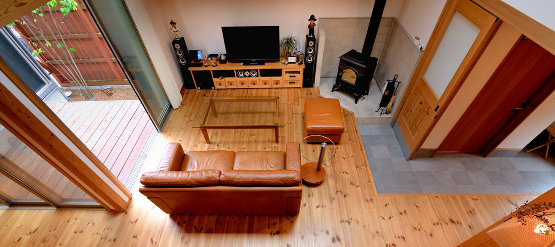 「趣味を拘り尽くすための家」リビング上から