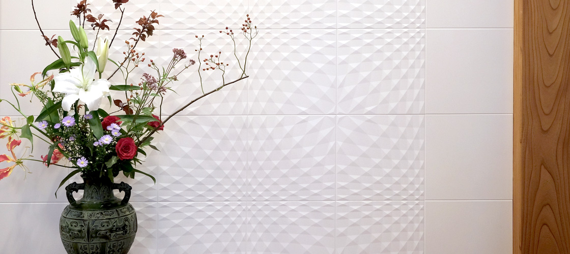 「”本物”にこだわる家」花瓶