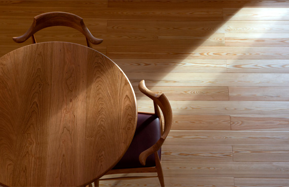 「心から幸福を感じる家」テーブル